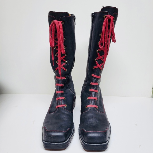 Women’s ESPACE Black Leather Boots with Decorative Red Lacing, 9 M - Picture 1 of 8